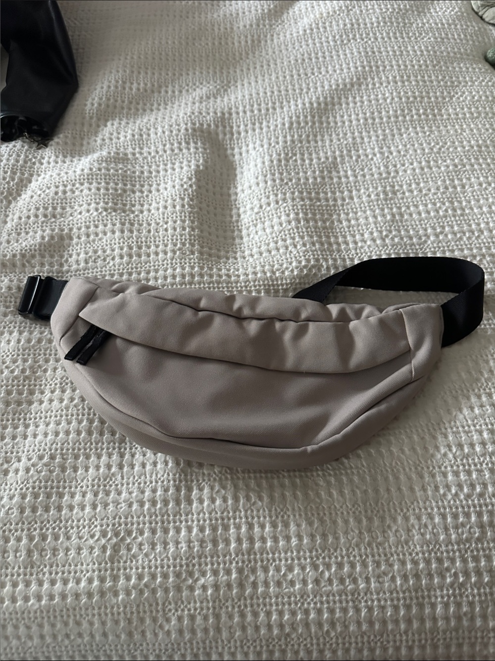 Everlane Mini Sling Bag in Light Gray with Black Strap